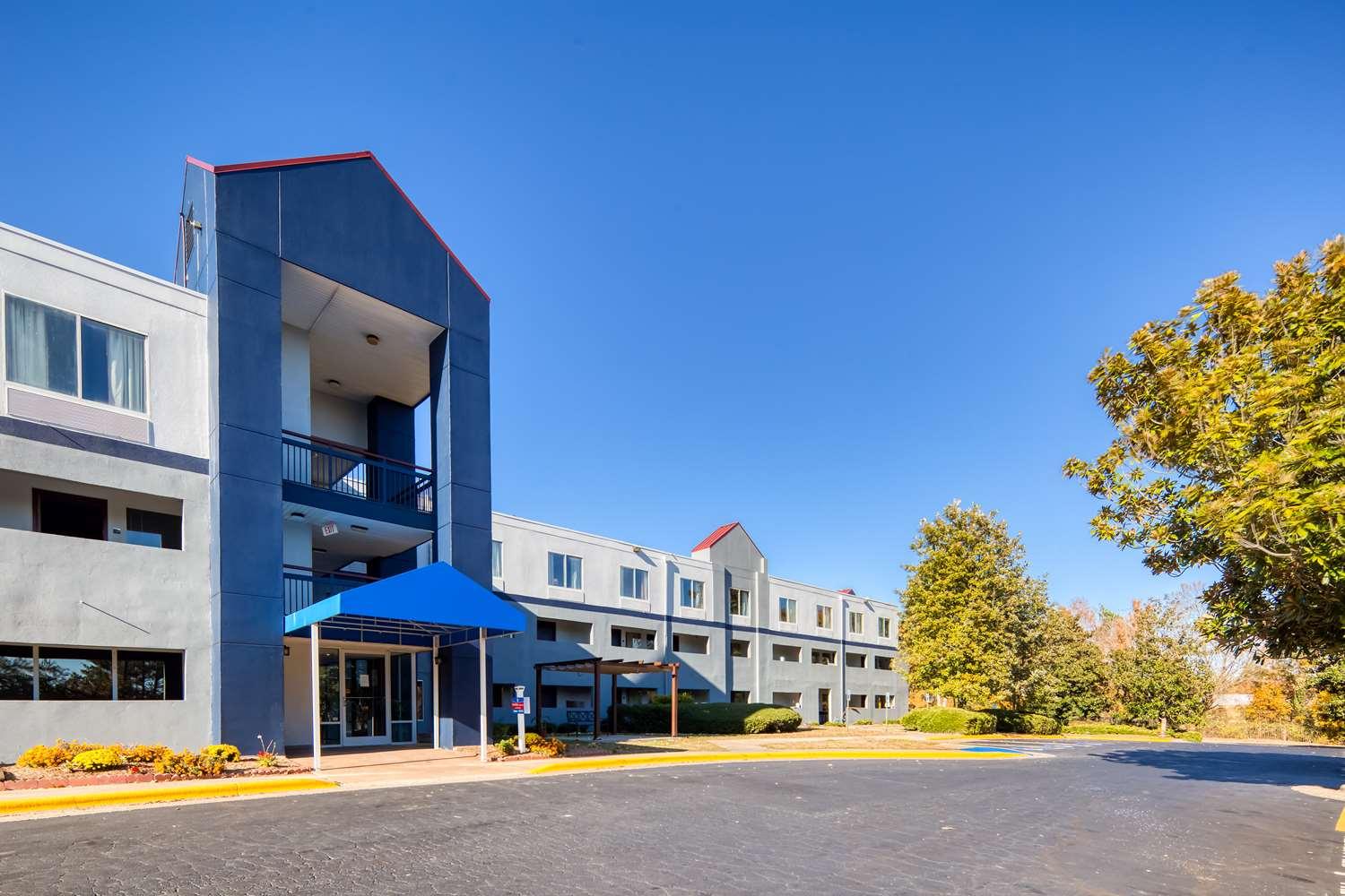 Surestay Plus Hotel By Best Western Durham Medical Center Exterior foto